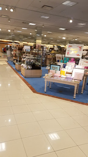 Department Store «Von Maur», reviews and photos, 1530 Polaris Pkwy, Columbus, OH 43240, USA