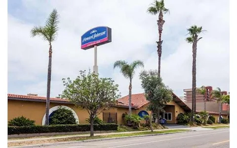 Howard Johnson by Wyndham National City/San Diego South image