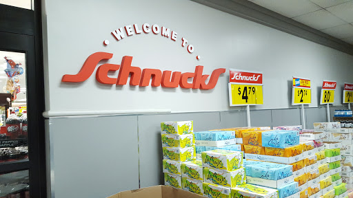 Grocery Store «Schnucks», reviews and photos, 200 N Vine St, Urbana, IL 61802, USA