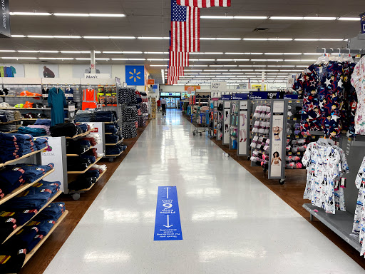 Discount Store «Walmart», reviews and photos, 3300 Crain Hwy, Bowie, MD 20716, USA