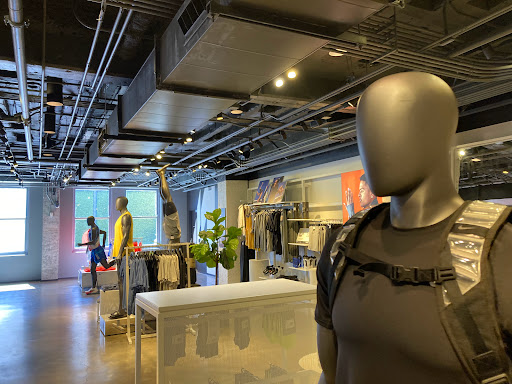 Clothing Store «Nike San Francisco», reviews and photos, 278 Post St, San Francisco, CA 94108, USA