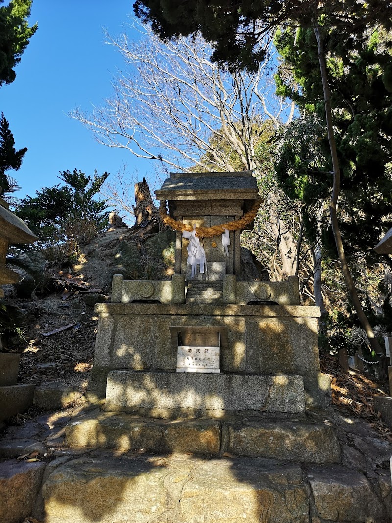 竜宮神社