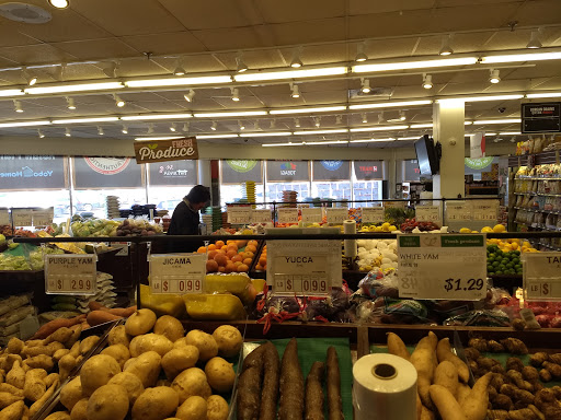 Korean Grocery Store «H Mart», reviews and photos, 34 E Golf Rd, Schaumburg, IL 60173, USA