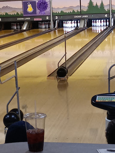 Sports Bar «Crown Lanes Bowling Center & Sports Bar», reviews and photos, 2325 S Federal Blvd, Denver, CO 80219, USA