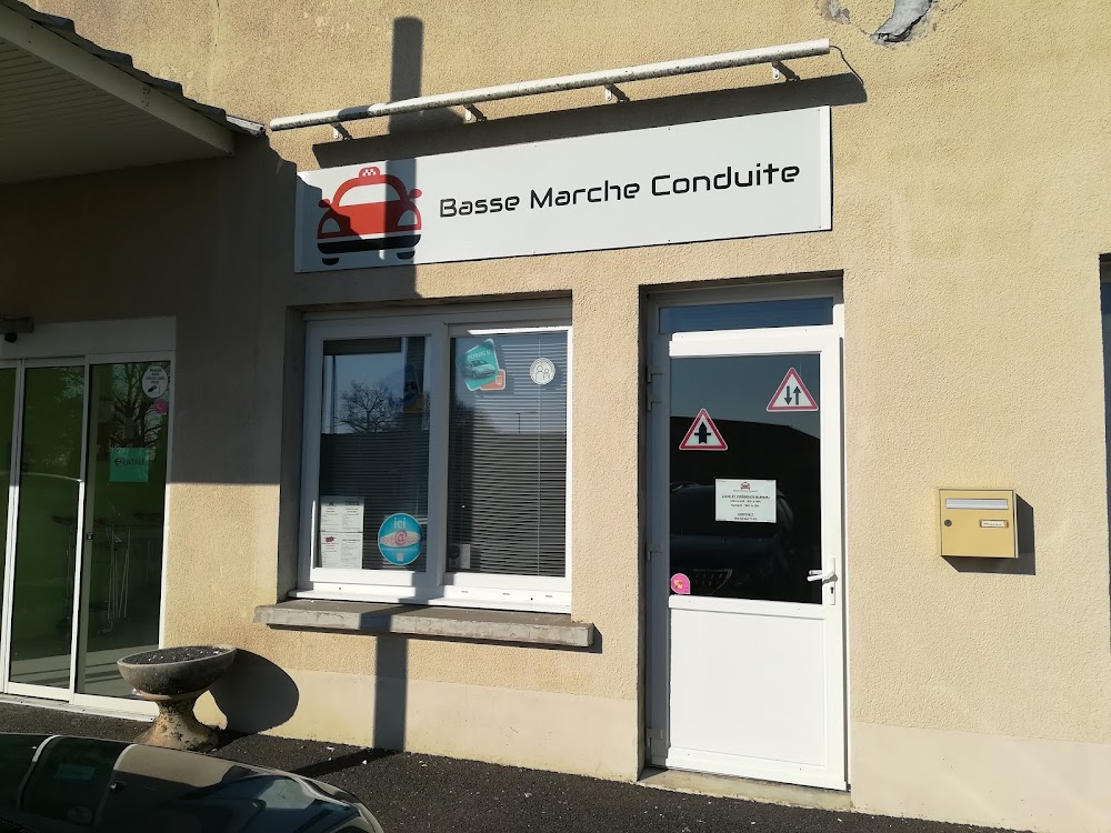 photo de l'auto ecole Auto-école Basse Marche Conduite