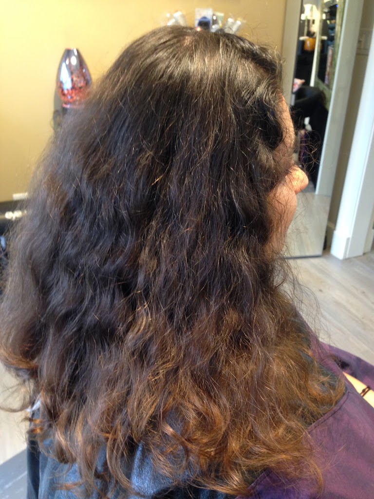 J.B. Hair Design 32819