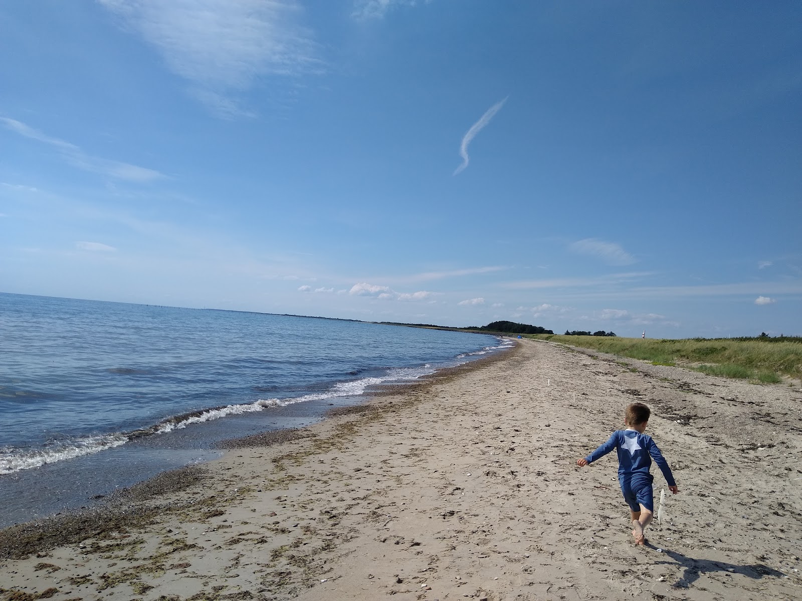 Foto af Bredfjed Strand med høj niveau af renlighed