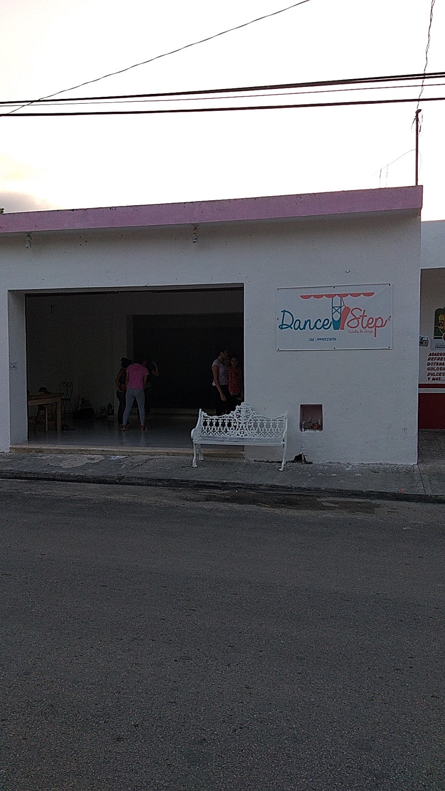 Dance Step Photo, Dzidzantún, Mexico, Dance Conservatory