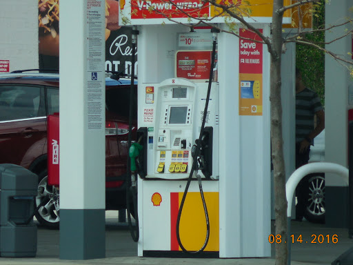 Gas Station «Circle K», reviews and photos, 8700 Harlem Ave, Bridgeview, IL 60455, USA