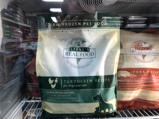 Pet Supply Store «Pet X Supplies & Tack», reviews and photos, 132 W Highland Rd Suite 101, Howell, MI 48843, USA