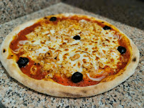 Plats et boissons du Pizzeria Pizza De Crussol-Pizzas artisanales à emporter à Saint-Péray - n°15