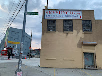 Amazon Hub Locker - Acrobatic - Photo 7 - Car repair in Brooklyn, NY, New York