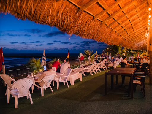 Beach restaurants in Cartagena