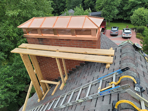Roofing Contractor «Hardt Roofing», reviews and photos, 6405 Pike St, Mineral Wells, WV 26150, USA