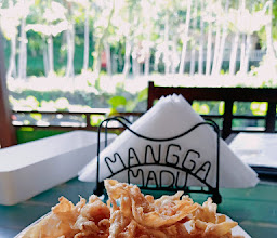 Warung Mangga Madu photo