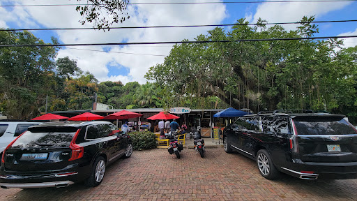 Produce Market «Wayside Fruit & Vegetable», reviews and photos, 10070 SW 57th Ave, Pinecrest, FL 33156, USA