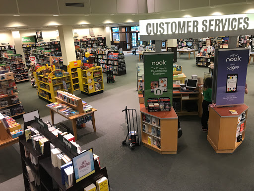 Book Store «Barnes & Noble», reviews and photos, 100 Greyrock Pl, Stamford, CT 06901, USA