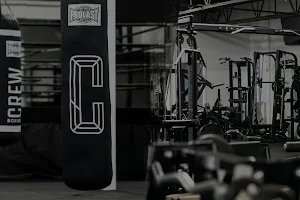 CREW Gym - Boxe + Fitness image