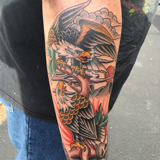 Tattoo Shop «Alley Cat Tattoo», reviews and photos, 990B Reservoir St, Harrisonburg, VA 22801, USA