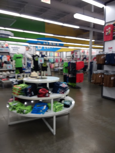 Clothing Store «Old Navy», reviews and photos, 9155 W Stockton Blvd, Elk Grove, CA 95758, USA