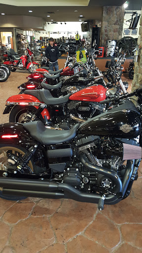 Motorcycle Dealer «Bumpus Harley-Davidson of Murfreesboro», reviews and photos, 2250 NW Broad St, Murfreesboro, TN 37129, USA
