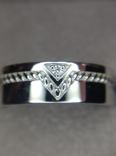 Jewelry Store «Kennington Jewelers», reviews and photos, 7799 N 1st St, Fresno, CA 93720, USA