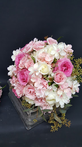 Florist «Blooming Gardens», reviews and photos, 20462 Old Cutler Rd, Cutler Bay, FL 33189, USA