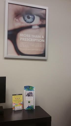 Eye Care Center «LensCrafters», reviews and photos, 41 Town Square, Wheaton, IL 60189, USA