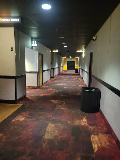 Movie Theater «Regal Cinemas Bowling Green 12», reviews and photos, 323 Great Escape Ave, Bowling Green, KY 42101, USA