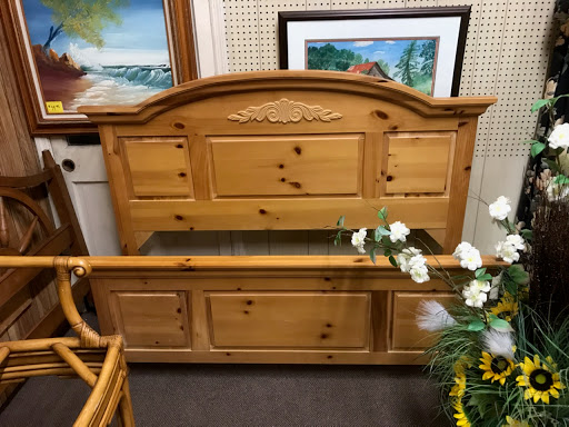 Used Furniture Store «Cobwebs Used Furniture», reviews and photos, 1008 Wappoo Rd, Charleston, SC 29407, USA