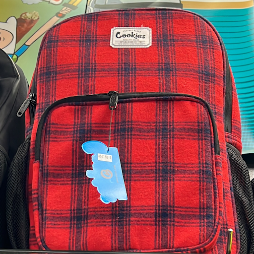 Tobacco Shop «Puff&Pass Smoke Shop», reviews and photos, 14151 Ramona Blvd #2B, Baldwin Park, CA 91706, USA