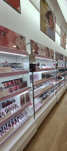 Cosmetics Store «Ulta Beauty», reviews and photos, 815 N 10th St, Renton, WA 98057, USA