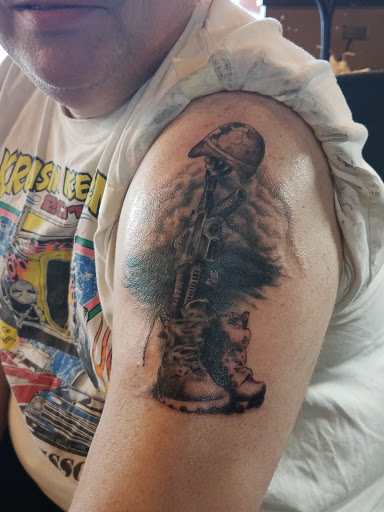 Tattoo Shop «Action Tattoo», reviews and photos, 225 Auburn Way N, Auburn, WA 98002, USA