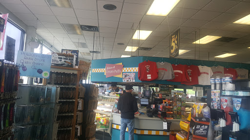 Shopping Mall «Johnson Creek Premium Outlets», reviews and photos, 575 Linmar Ln, Johnson Creek, WI 53038, USA