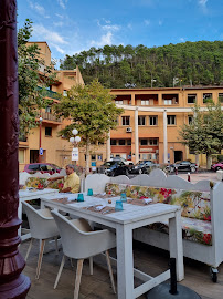 Atmosphère du Restaurant COMME A LA MAISON à Théoule-sur-Mer - n°3