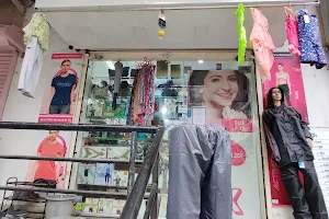 The Aakarshan store image