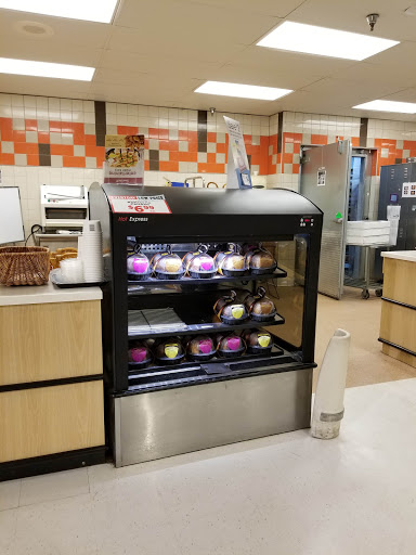 Grocery Store «Strack & Van Til Food Market», reviews and photos, 999 W Old Ridge Rd, Hobart, IN 46342, USA