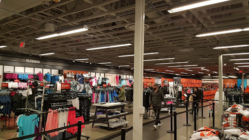 Clothing Store «Nike Factory Store», reviews and photos, 600 Bluebird Ct, Central Valley, NY 10917, USA