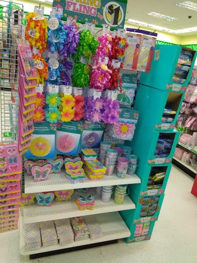 Dollar Store «Dollar Tree», reviews and photos, 5110 Pennell Rd, Media, PA 19063, USA