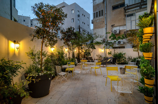 The White House Hotel At Dizengoff Square