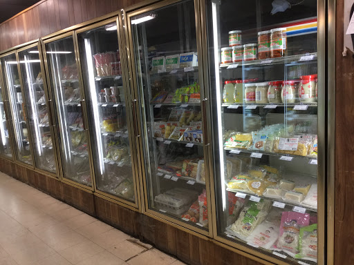 Supermarket «Yao Lee Oriental Supermarket», reviews and photos, 2848 N High St, Columbus, OH 43202, USA