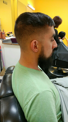 Barber Shop «Centreville Crossing Barber Shop», reviews and photos, 13826 Braddock Rd, Centreville, VA 20121, USA