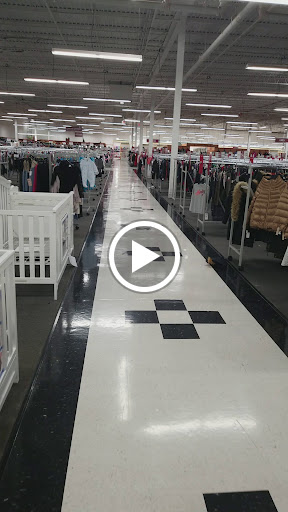 Clothing Store «Burlington Coat Factory», reviews and photos, 370 US-130, Hightstown, NJ 08520, USA