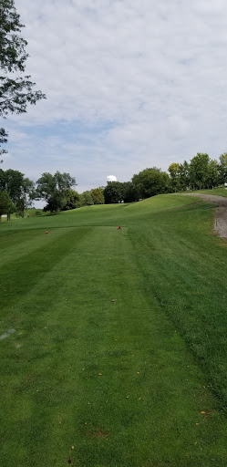 Golf Driving Range «Sugar Creek Golf Course», reviews and photos, 1505 6th St, Waukee, IA 50263, USA