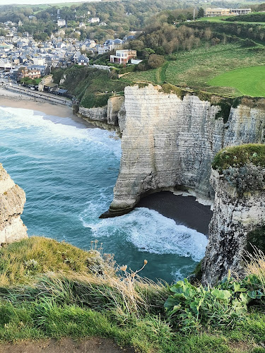 attractions Plage d' Étretat Étretat