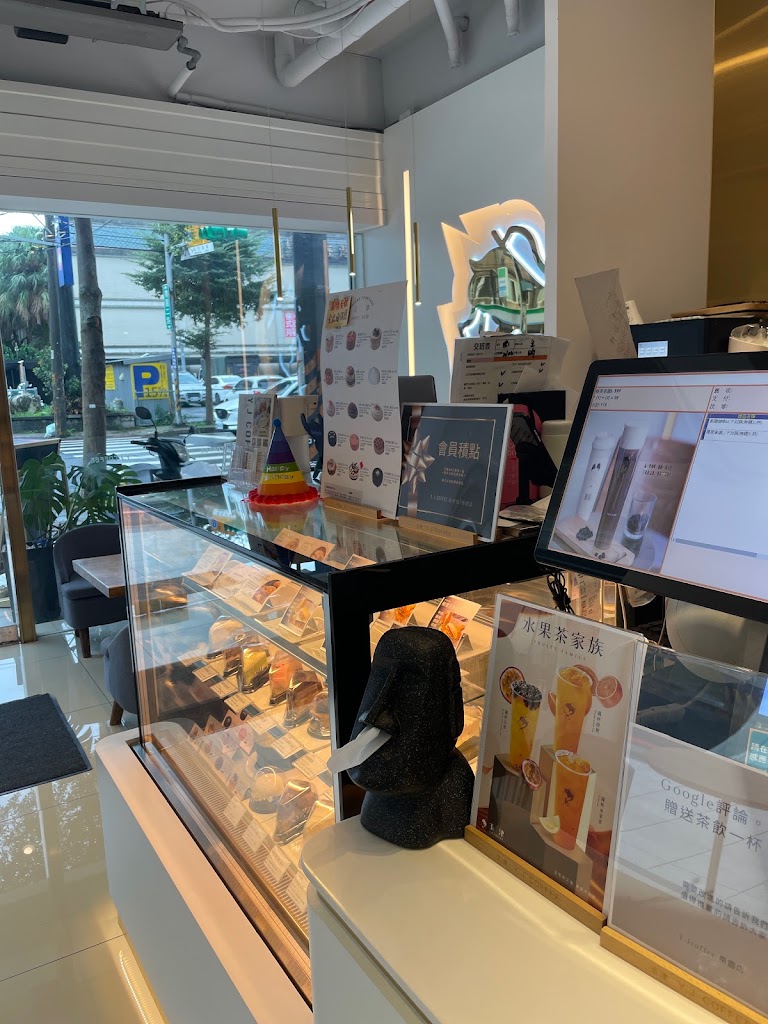 Y.J COFFEE 玉津咖啡-中壢南園店 的照片