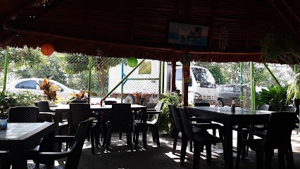 Parador La Suegra - Restaurante - Alvarado, Tolima, Colombia