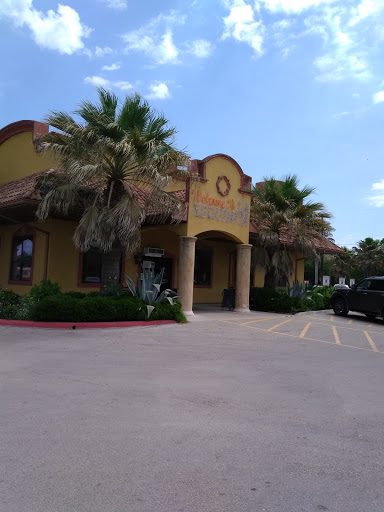 Grocery Store «La Esquinita & Grocery», reviews and photos, 14624 Shepherd Rd, Atascosa, TX 78002, USA