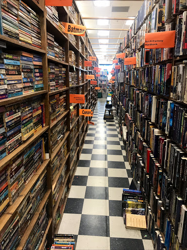 Book Store «Wonder Book & Video», reviews and photos, 1306 W Patrick St, Frederick, MD 21703, USA