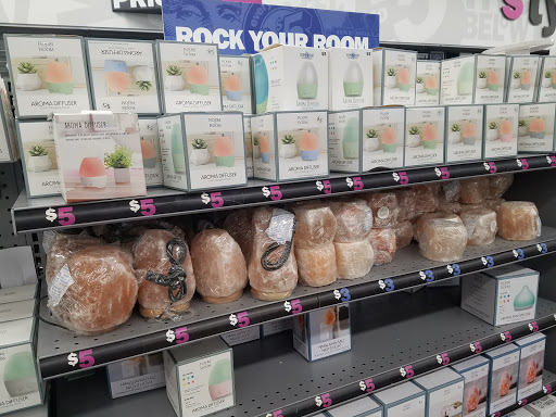 Variety Store «Five Below», reviews and photos, 13401 Shelbyville Rd, Louisville, KY 40243, USA